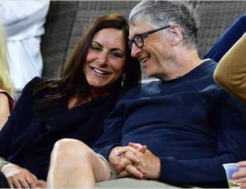 Bill Gates non è più single: ora frequenta Paula Hurd, vedova del co-ceo di Oracle